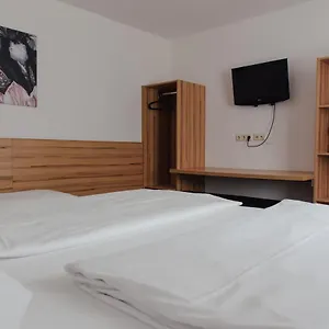 Hotell Drei Kreuz - Self Check In, Salzburg